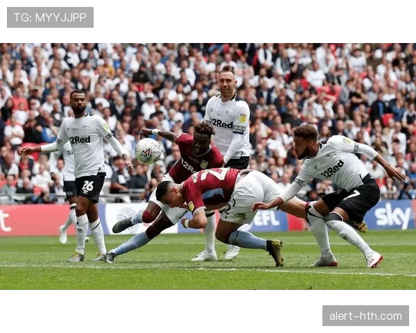 巴西队新阵容表现稳健，国际赛事前景备受关注