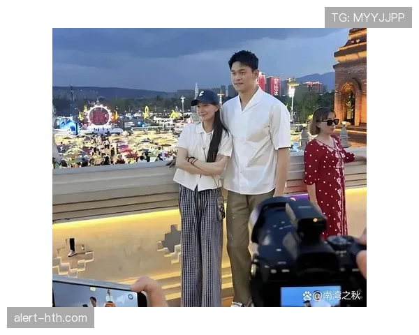 孙杨训练完直接干掉一整只烤鸡，这食量真不是一般人扛得住